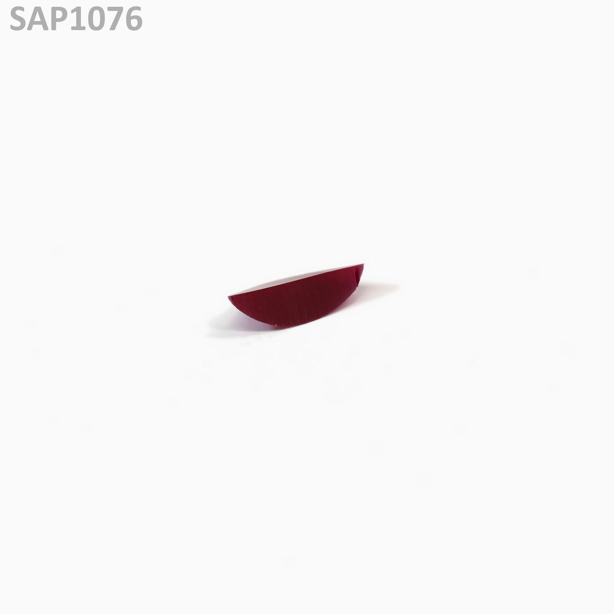 Pigeon Blood Red Sapphire : SAP1076