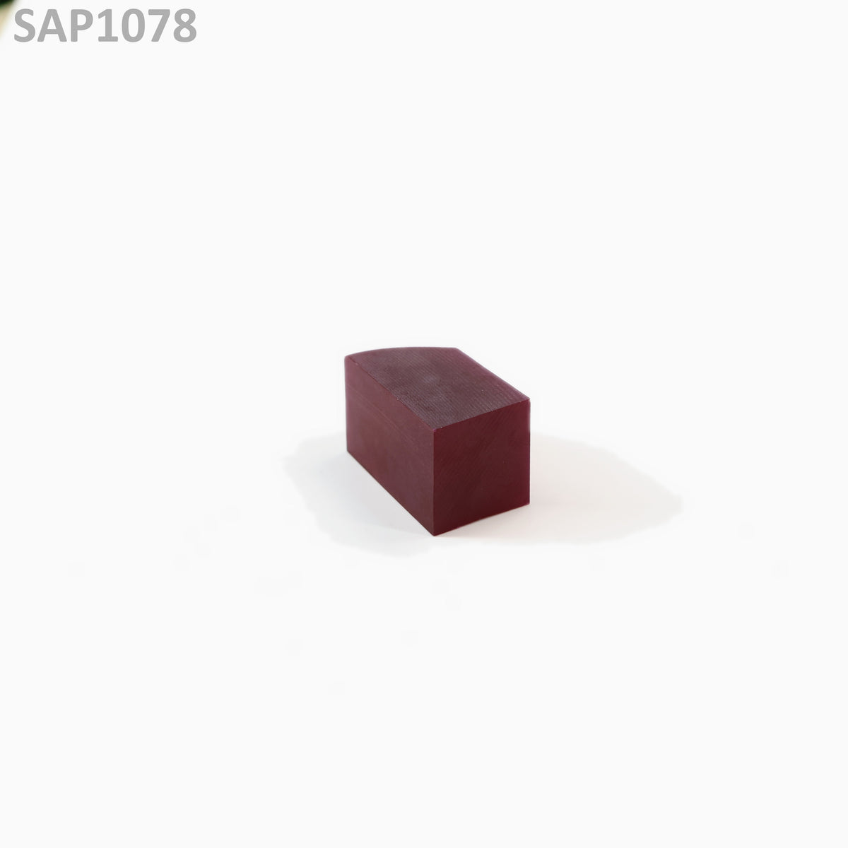Pigeon Blood Red Sapphire : SAP1078