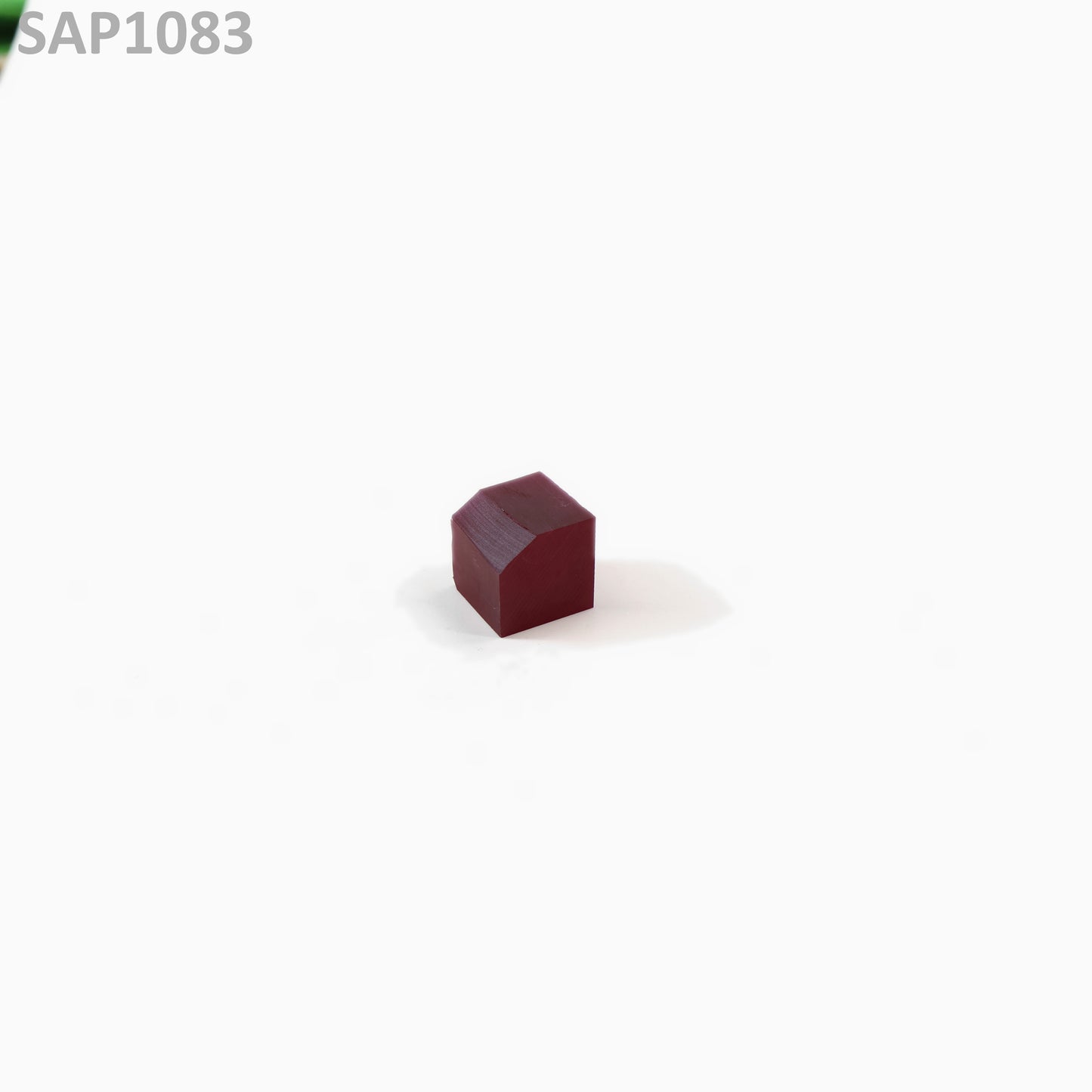 Pigeon Blood Red Sapphire : SAP1083