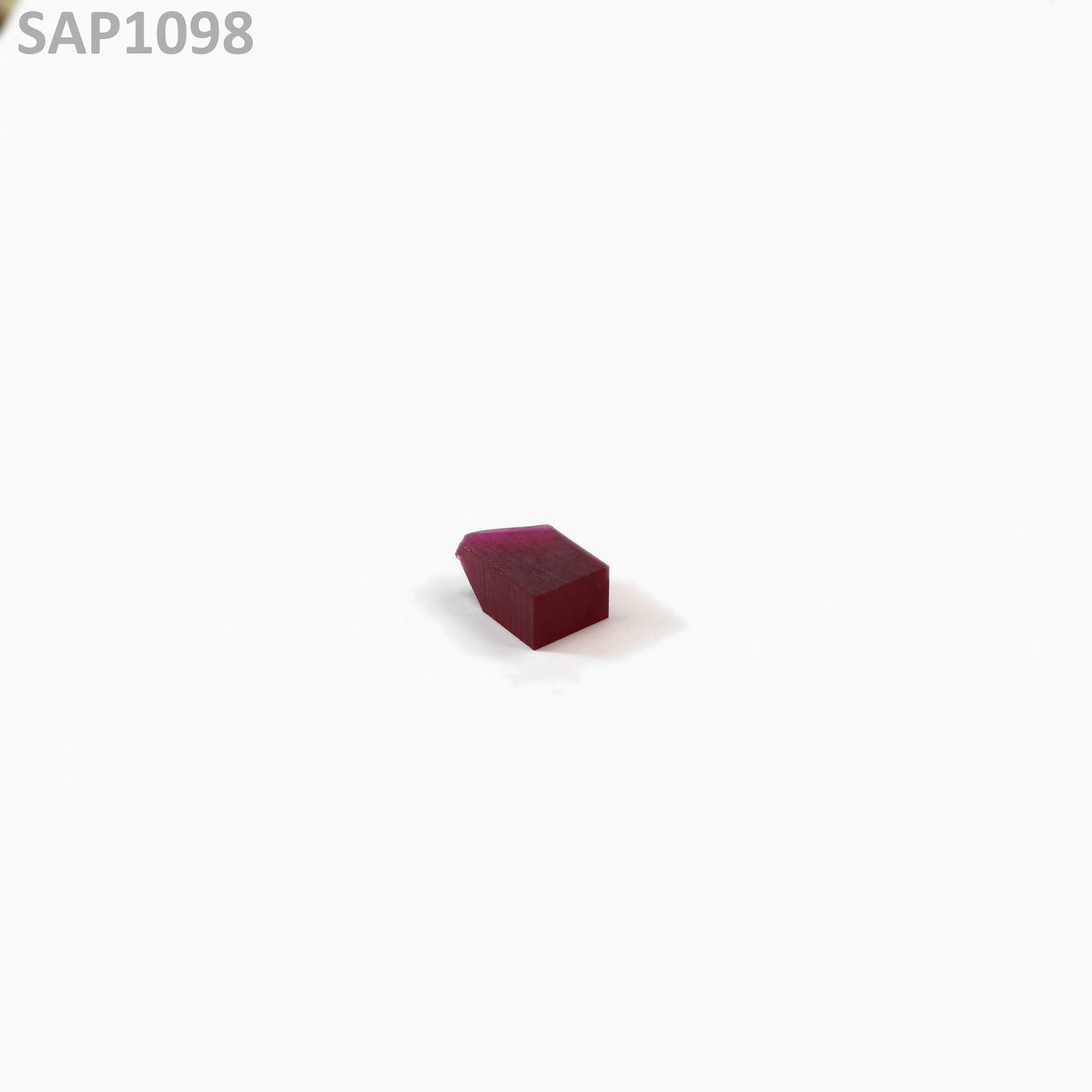 Pigeon Blood Red Sapphire : SAP1098