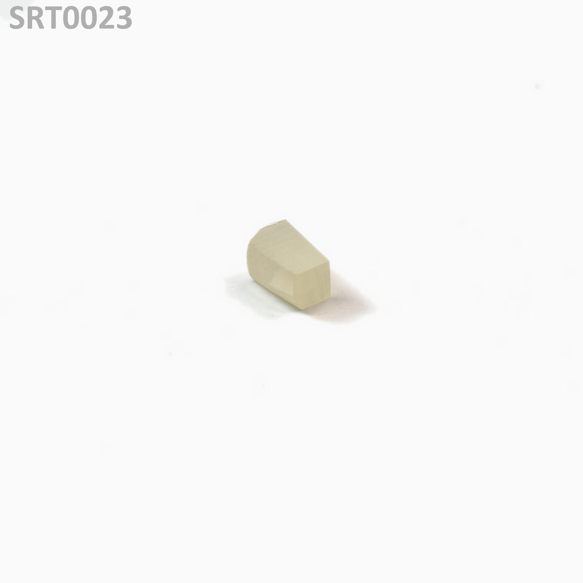 SrTiO3 : SRT0023