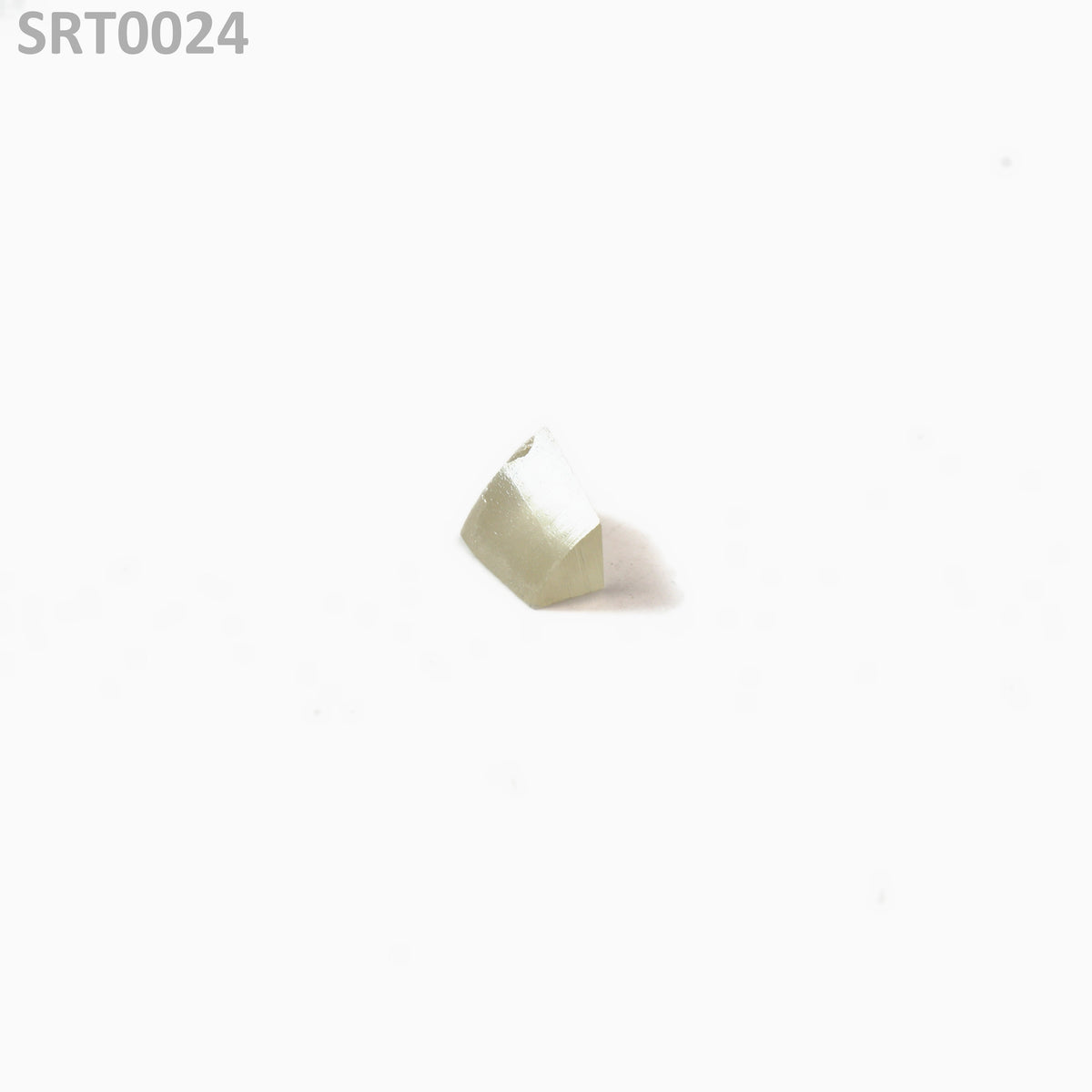 SrTiO3 : SRT0024