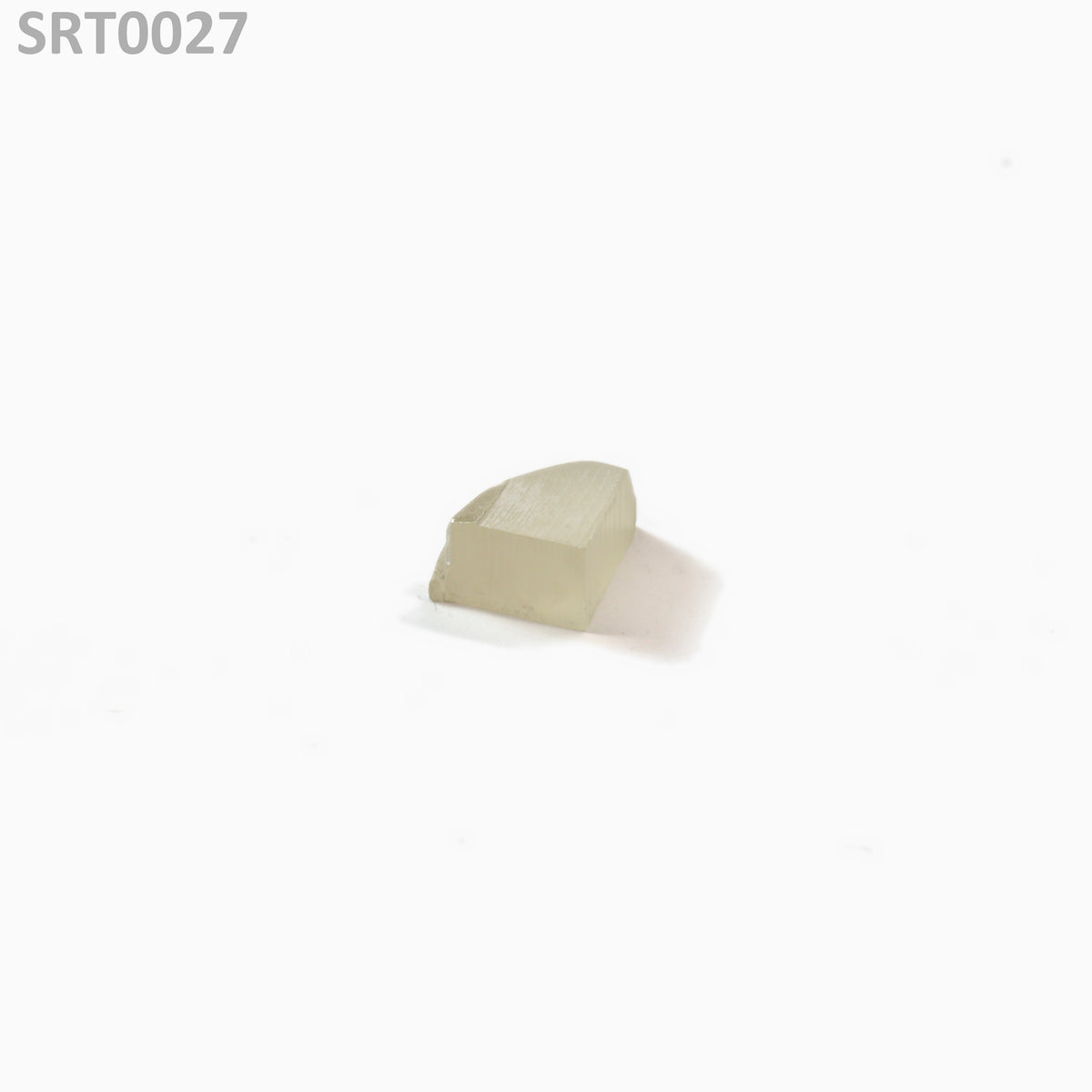 SrTiO3 : SRT0027