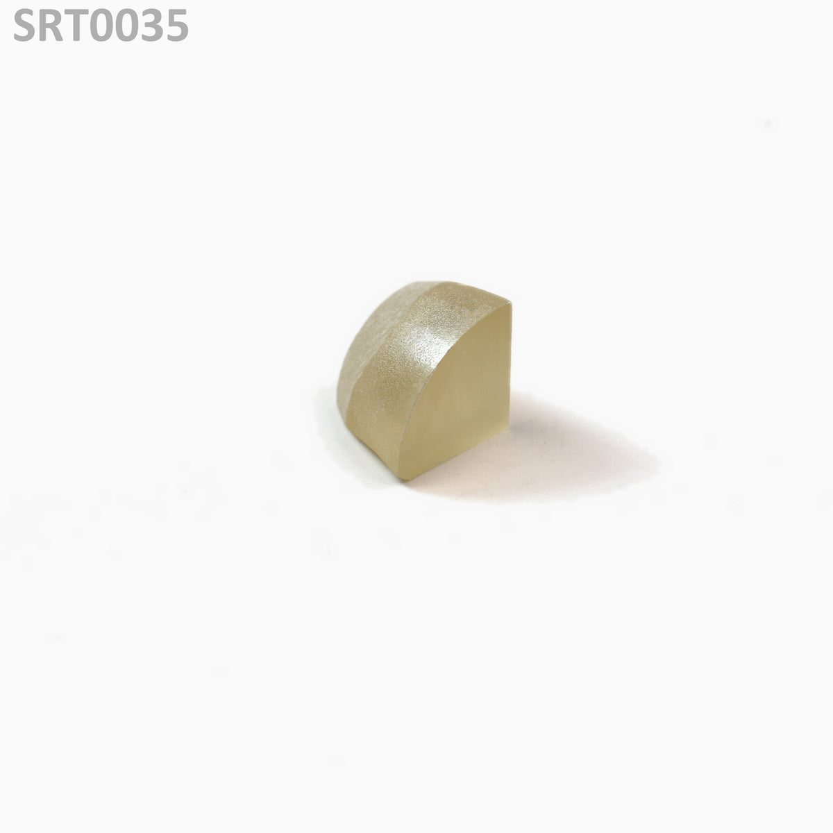 SrTiO3 : SRT0035