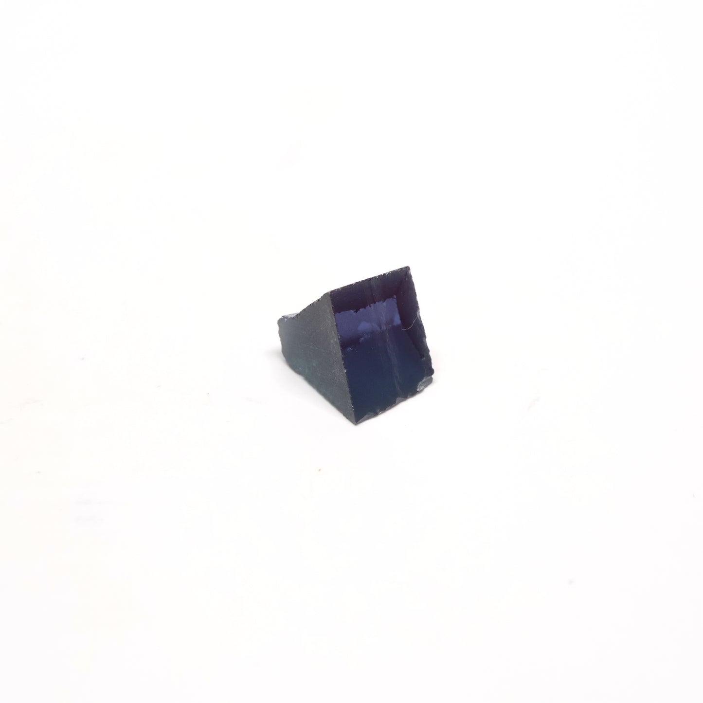 Synthetic Pulled Alexandrite - Grade A - Faceting Rough