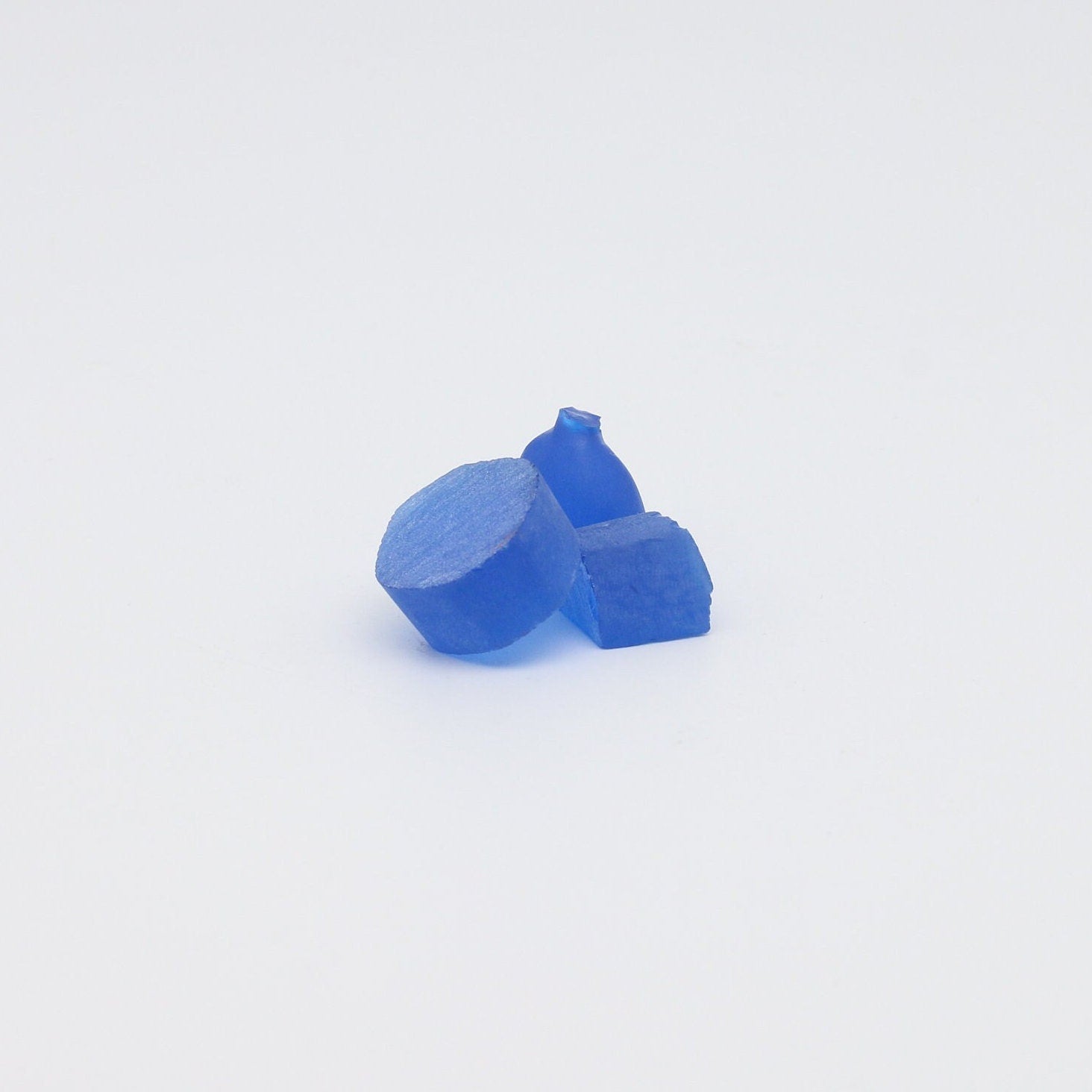 Cobalt Blue #114-Djeva Lab Created Spinel Faceting Rough for Gem Cutting - Various Sizes #BEGIN