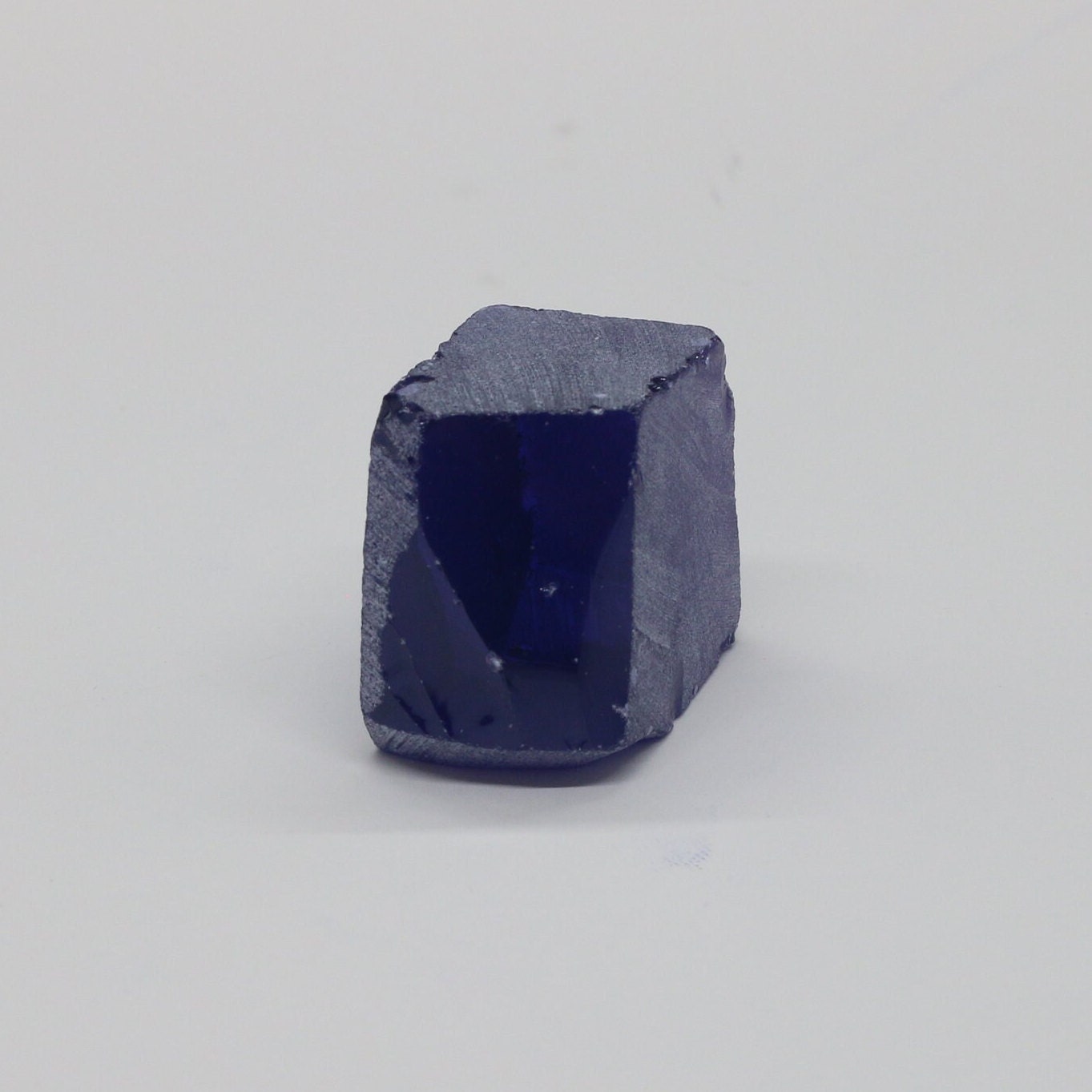 Nanosital Simulated Color Changing Lab Created Faceting Rough for Gem Cutting - #E-212 - Various Sizes #BEGIN