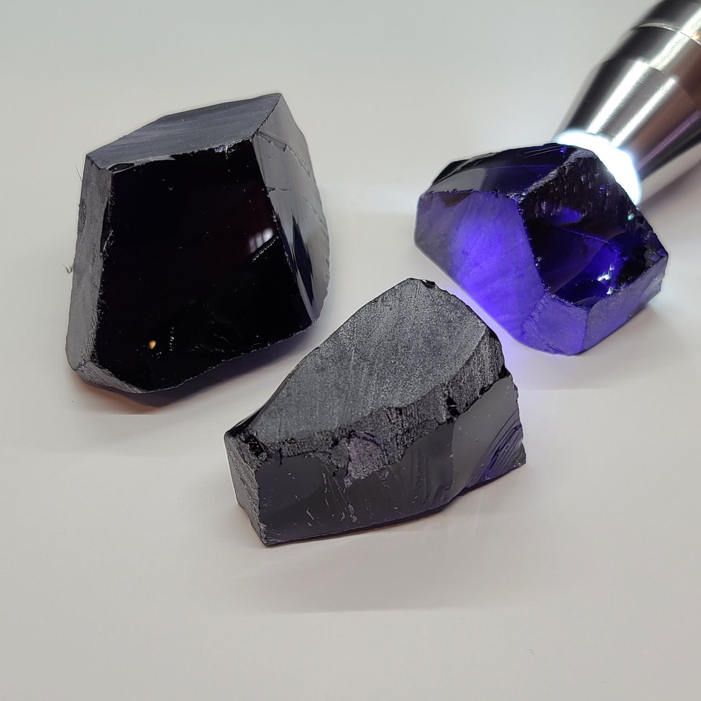 Nanosital Simulated Color Changing Lab Created Faceting Rough for Gem Cutting - #E-116 - Various Sizes #BEGIN