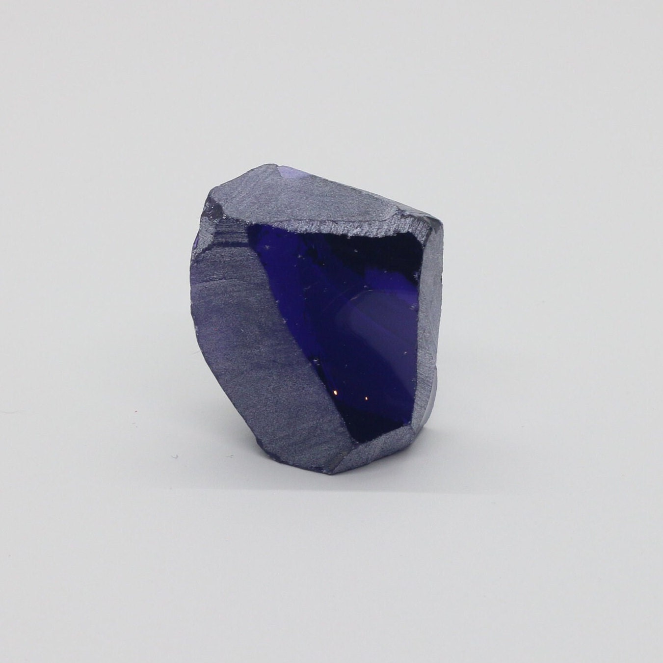 Nanosital Simulated Color Changing Lab Created Faceting Rough for Gem Cutting - #E-117 - Various Sizes #BEGIN