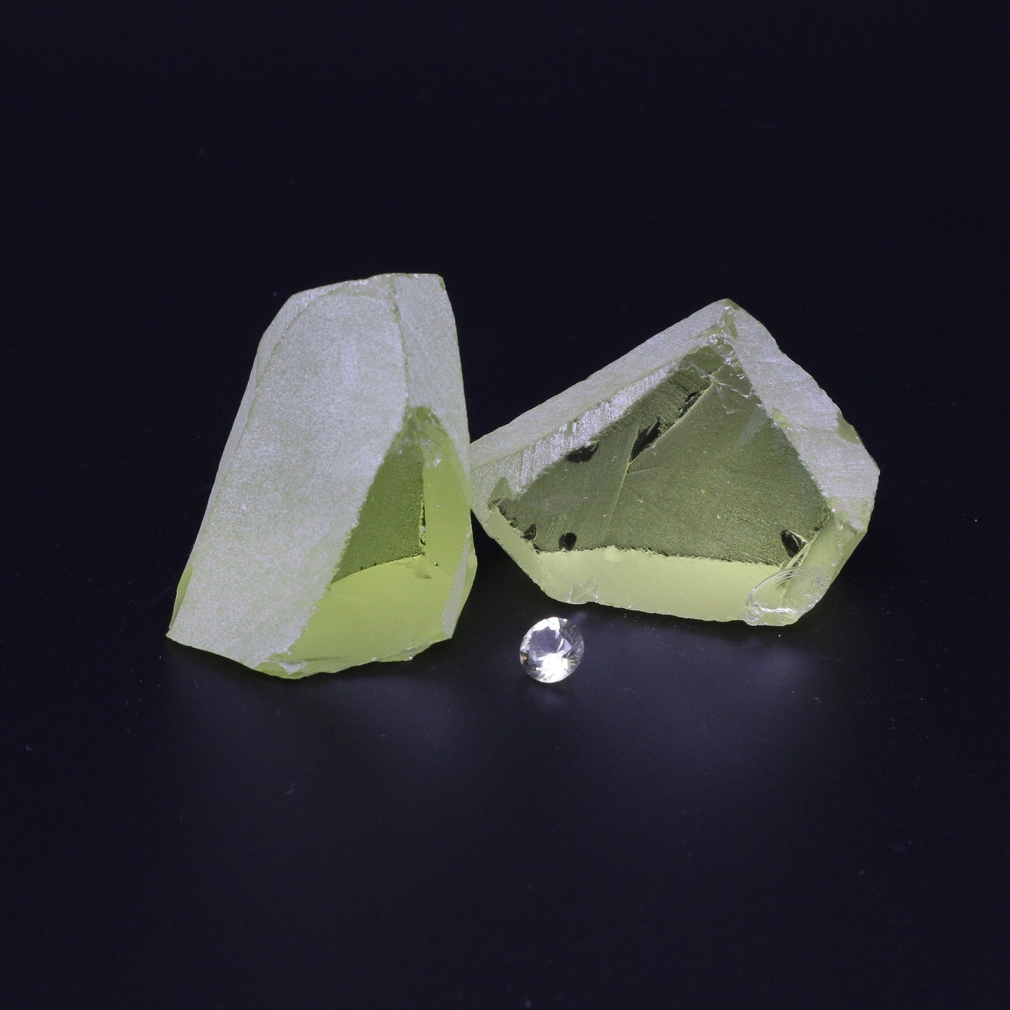 UV Reactive Nanosital #E-274 Lab Created Faceting Rough for Gem Cutting - Various Sizes : #BEGIN