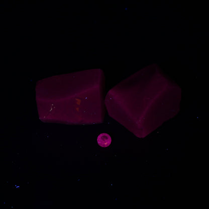 UV Reactive Nanosital #E-459 Lab Created Faceting Rough for Gem Cutting - Various Sizes : #BEGIN
