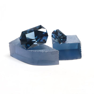 High Teal Color-Change Sapphire : #END