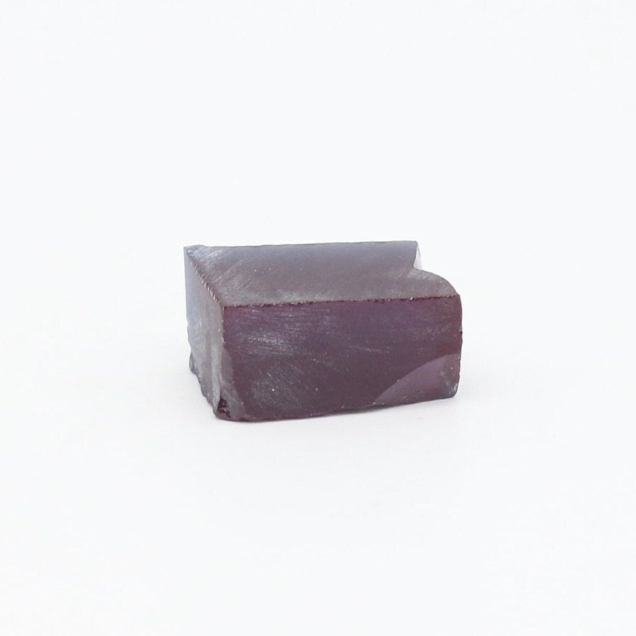 Synthetic Pulled Alexandrite - 37.2 Carats - Grade A - Faceting Rough for Gem Cutting