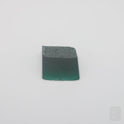 Hydrothermal Zambian Emerald - Thick - 116.3 Carats - Grade A - Faceting Rough for Gem Cutting