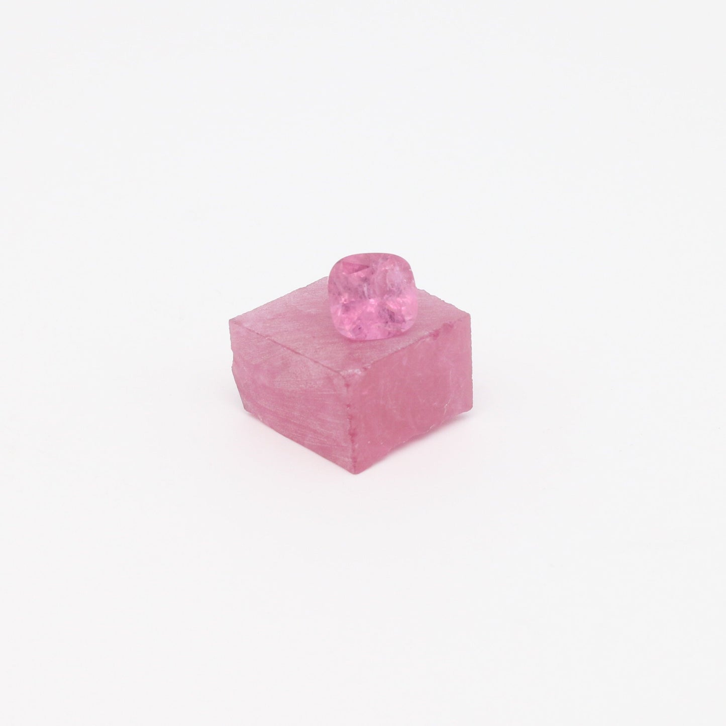 Nanosital Simulated Kunzite (Included)  Lab Created Faceting Rough for Gem Cutting - #Z-8483 - Various Sizes #BEGIN