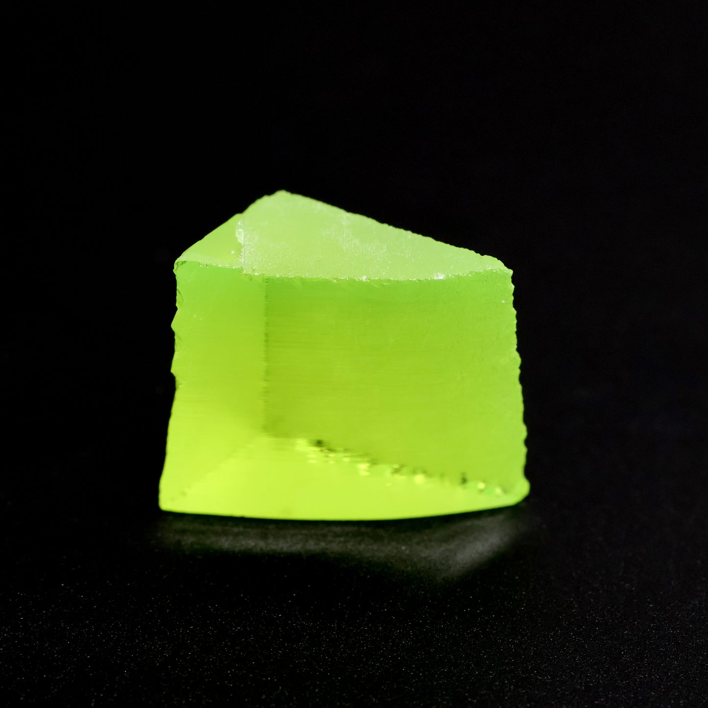 Lutetium Aluminum Garnet (LuAG) - Faceting Rough