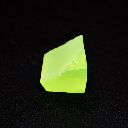 Lutetium Aluminum Garnet (LuAG) - Faceting Rough