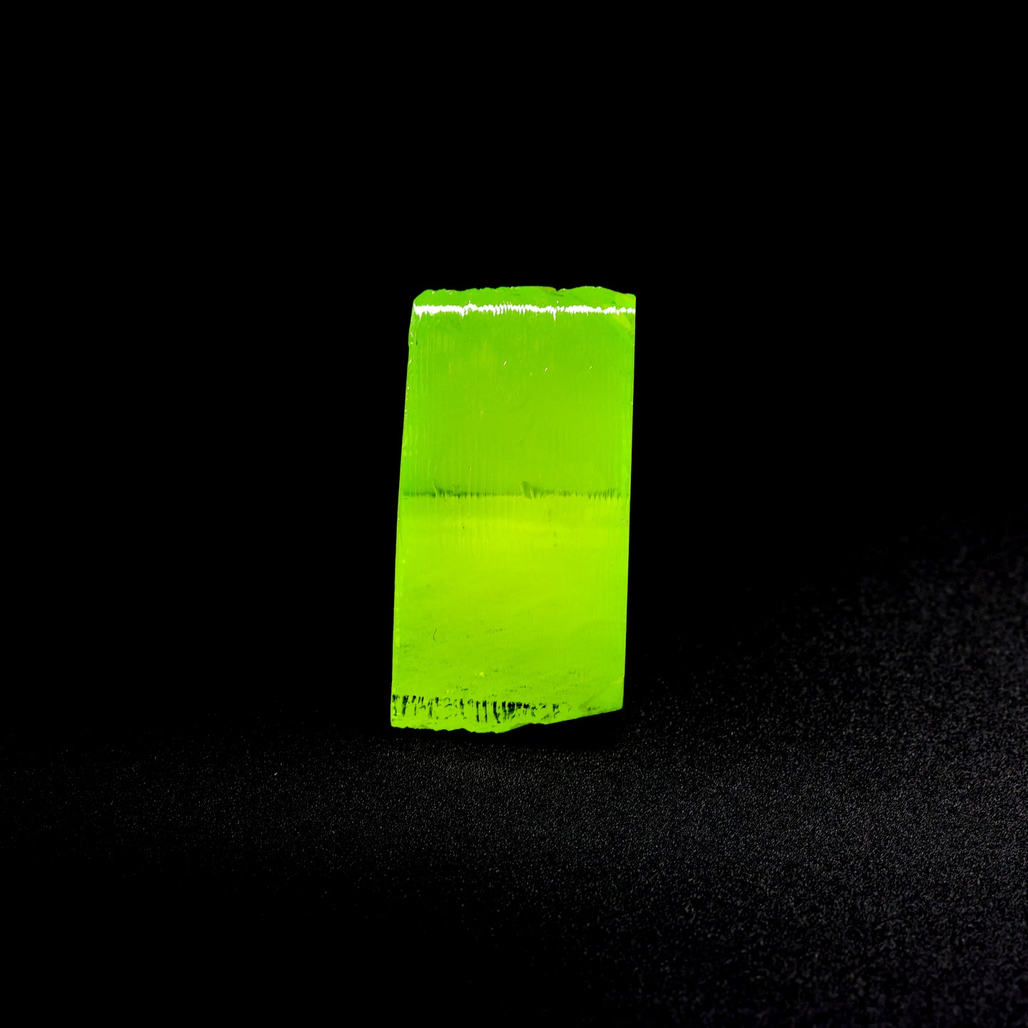 Lutetium Aluminum Garnet (LuAG) - Faceting Rough