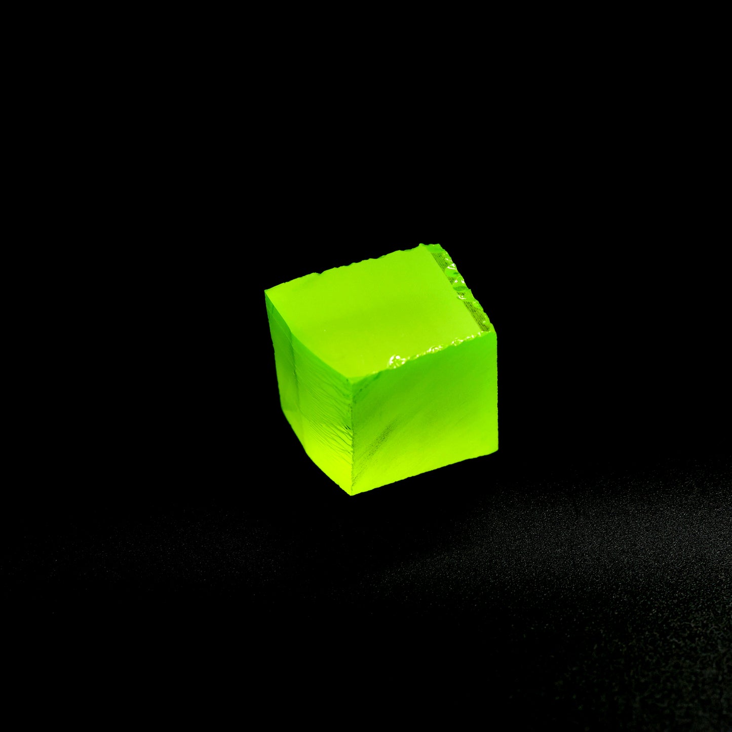 Lutetium Aluminum Garnet (LuAG) - Faceting Rough