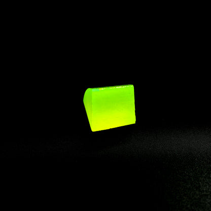 Lutetium Aluminum Garnet (LuAG) - Faceting Rough