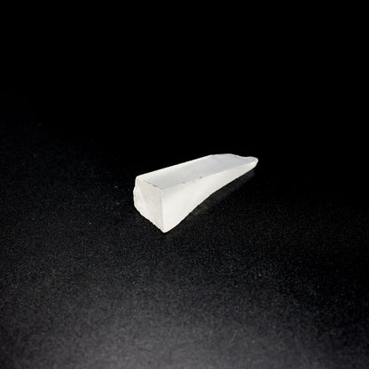 LYSO (Lutetium-Yttrium Oxyorthosilicate) Rough – High-Density Fluorescent Crystal