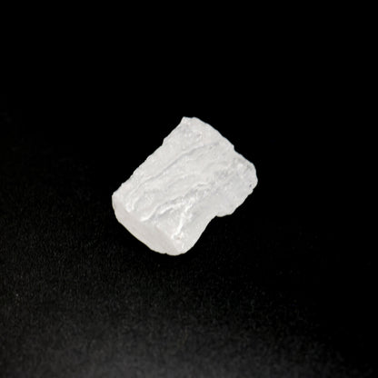 LYSO (Lutetium-Yttrium Oxyorthosilicate) Rough – High-Density Fluorescent Crystal