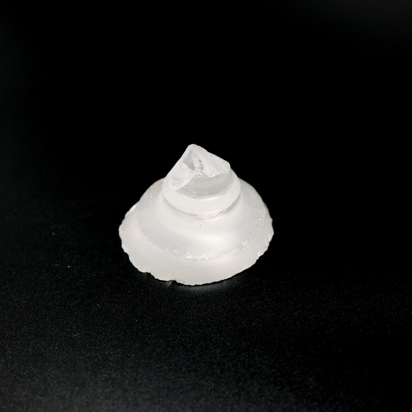 LYSO (Lutetium-Yttrium Oxyorthosilicate) Rough – High-Density Fluorescent Crystal