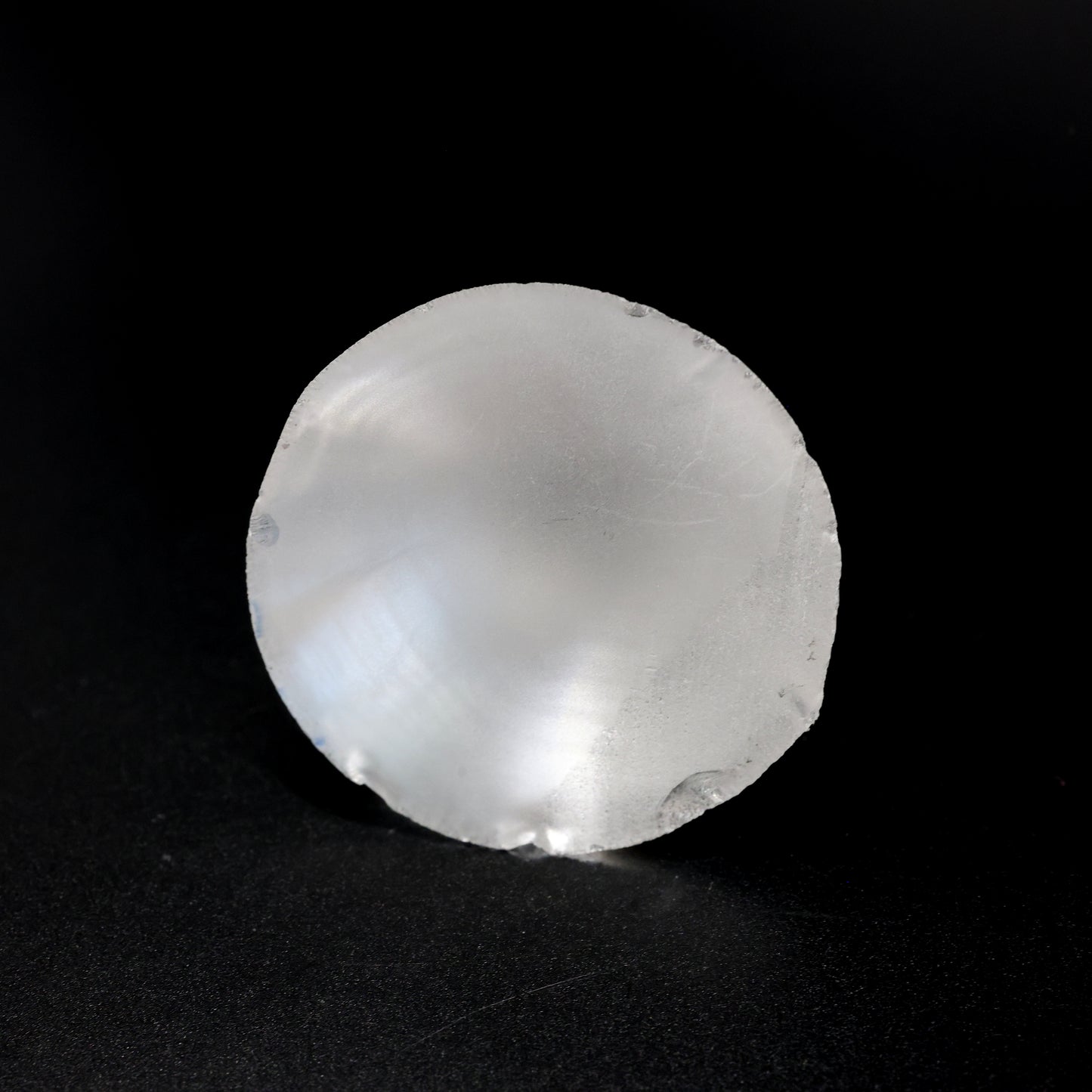 LYSO (Lutetium-Yttrium Oxyorthosilicate) Rough – High-Density Fluorescent Crystal