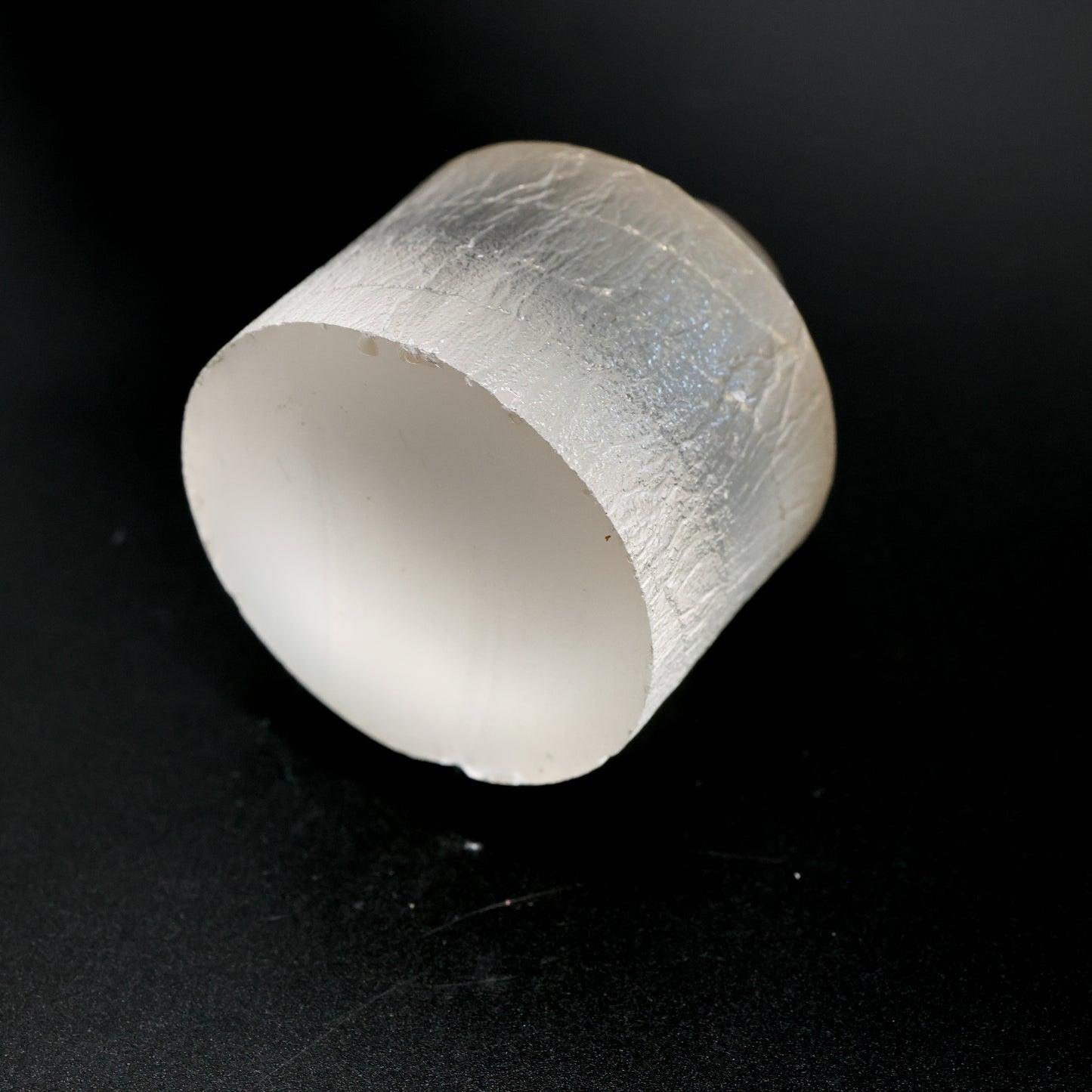 LYSO (Lutetium-Yttrium Oxyorthosilicate) Rough – High-Density Fluorescent Crystal