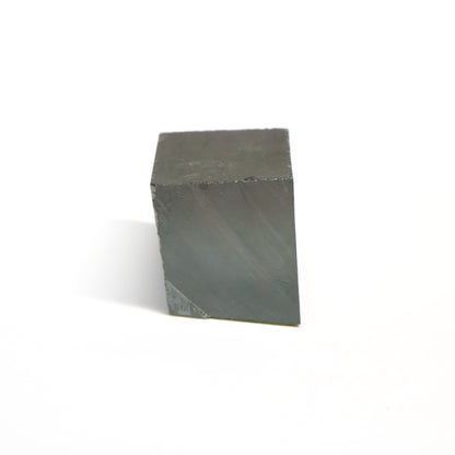 Cyan Moissanite - Grade A - Faceting Rough