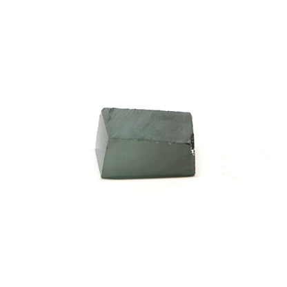 Cyan Moissanite - Grade A - Faceting Rough