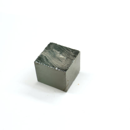 Cyan Moissanite - Grade A - Faceting Rough