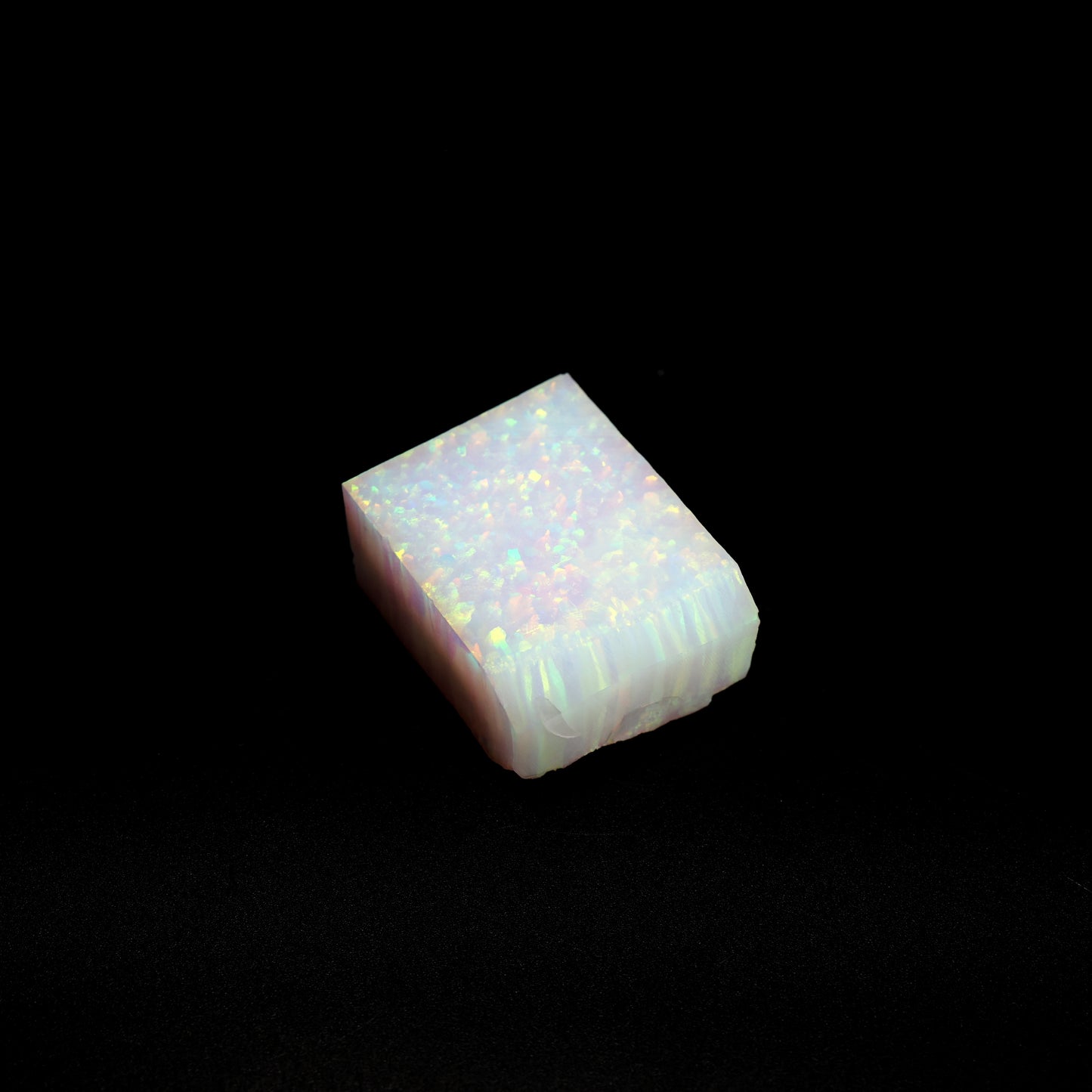 Opal Imp Orange Fire/White I-0B-W : #END