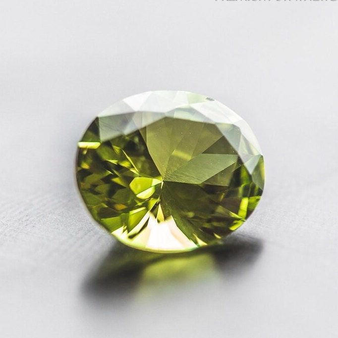 Nanosital Simulated Peridot Lab Created Faceting Rough for Gem Cutting - #14/2 - Various Sizes #BEGIN