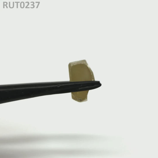 Yellow Rutile : RUT0237