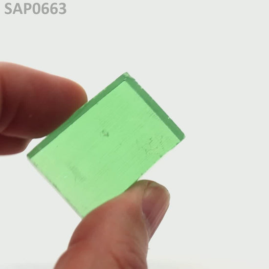 Green Sapphire : SAP0663