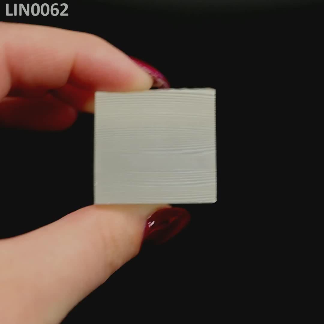 Lithium Niobate : LIN0062