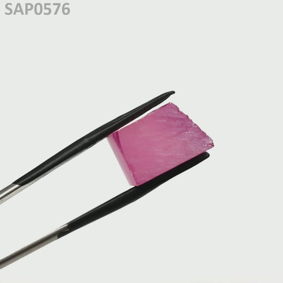 Vivid Pink Sapphire : SAP0576