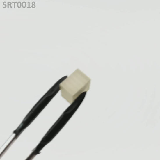 SrTiO3 : SRT0018