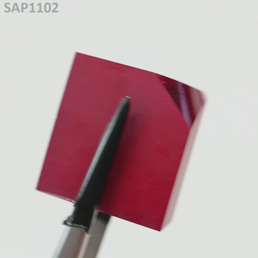 Pigeon Blood Red Sapphire : SAP1102