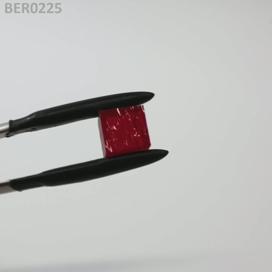 Red Beryl : BER0225