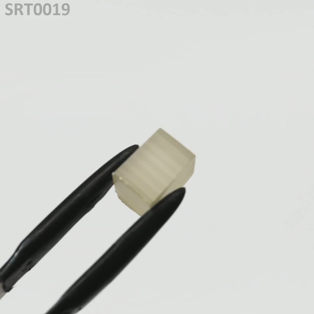 SrTiO3 : SRT0019