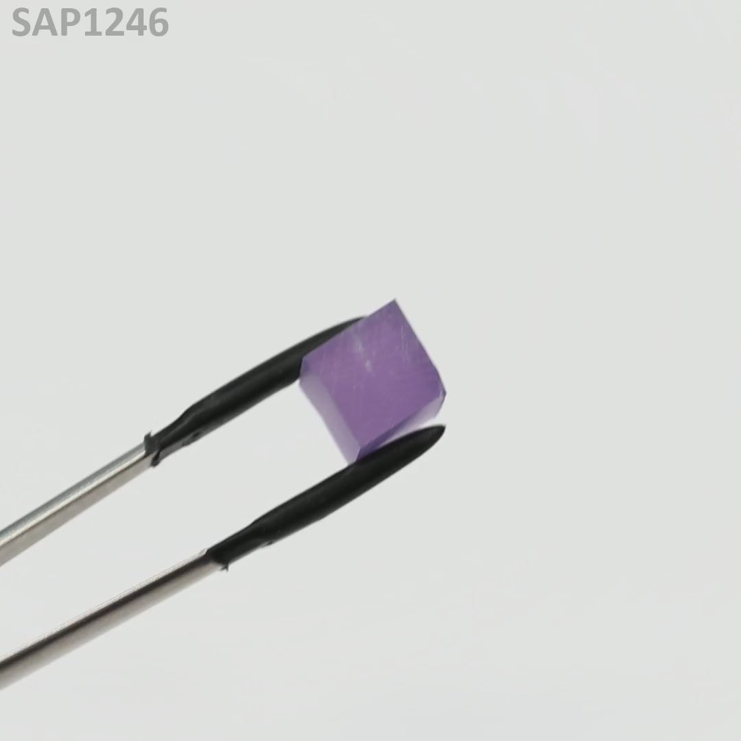 Lilac Sapphire : SAP1246