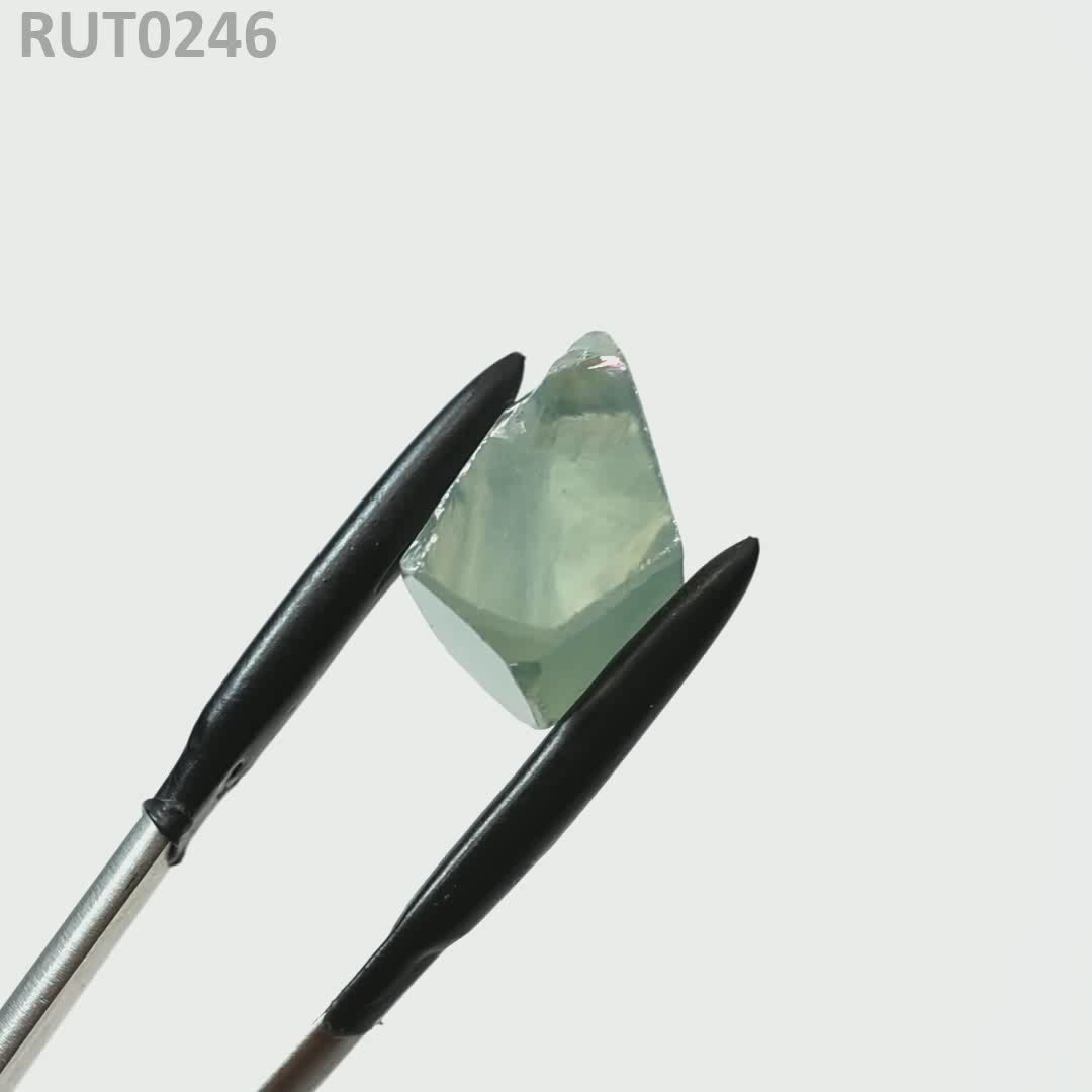 Grey Rutile : RUT0246