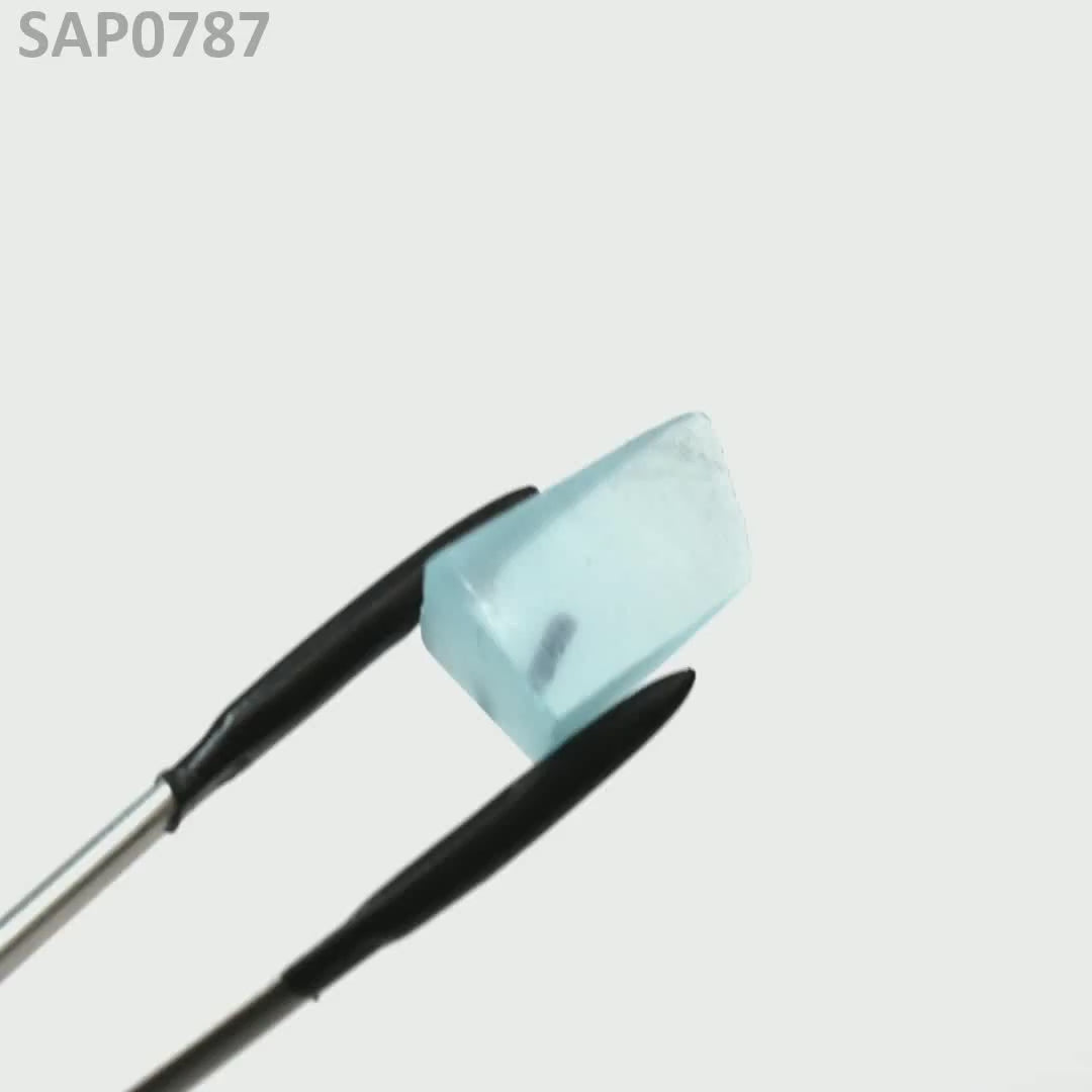 Aqua Sapphire : SAP0787