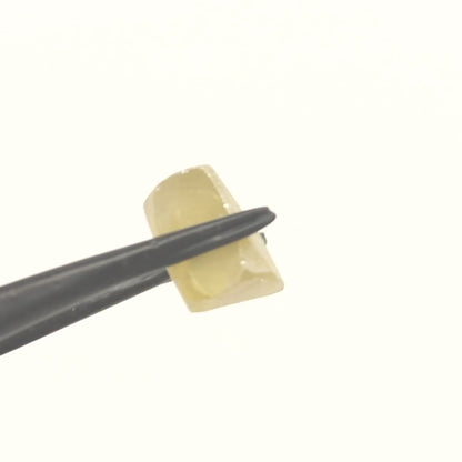 Yellow Synthetic Rutile Grade A - Faceting Rough