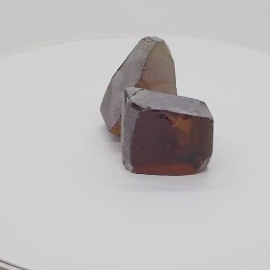 Nanosital Simulated Color Changing Lab Created Faceting Rough for Gem Cutting - #E-99 - Various Sizes #BEGIN