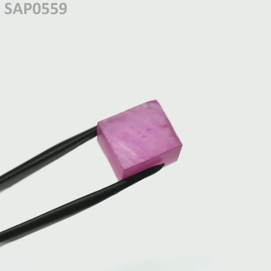 Vivid Pink Sapphire : SAP0559