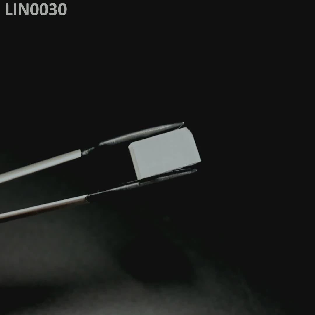 Lithium Niobate : LIN0030