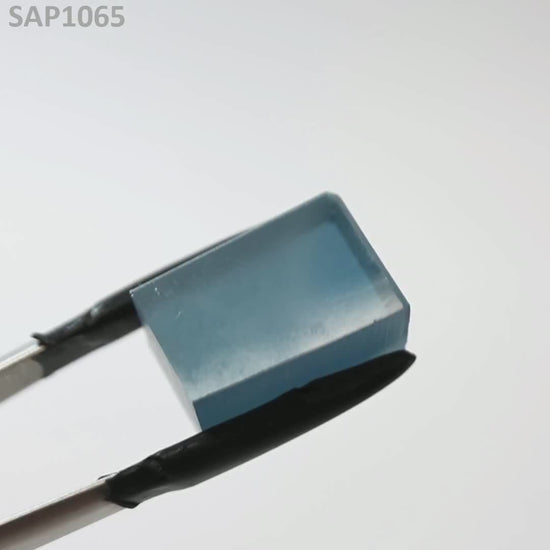 High Teal Color-Change Sapphire : SAP1065